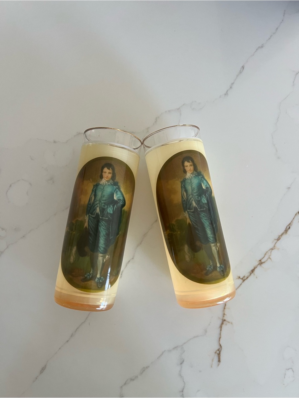 2 vintage Portrait Glass Tumblers in Pale Yellow with Blue Figure